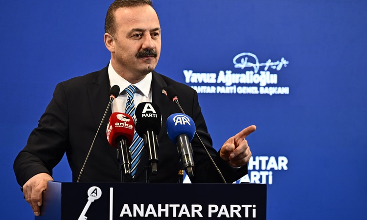 Sıcak Gündem: Ağıralioğlu, Türkiye Yüzyılı söylemini çiftçi ve emekli üzerinden eleştirdi - Son Dakika Bilgile