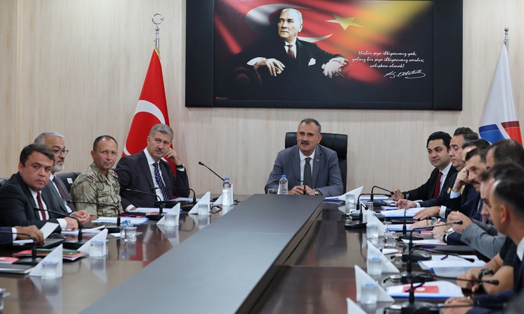 Sıcak Gündem: AİÇÜ'de "Üniversite Güvenlik Toplantısı" Gerçekleştirildi