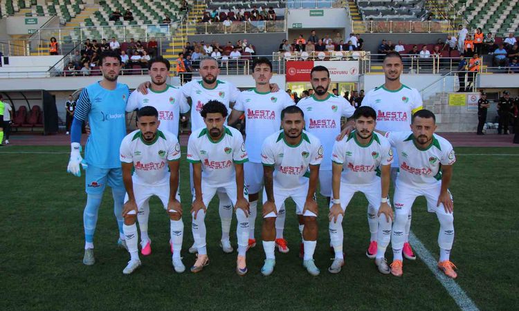 Sıcak Gündem: Amasyaspor evinde Gölcükspor'u 1-0 yendi: Gelişmeler Takip Ediliyor