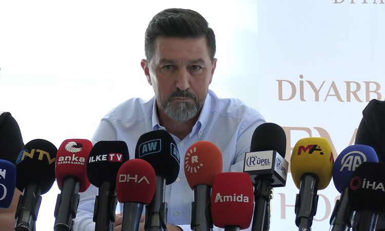 Sıcak Gündem: Amed Sportif Faaliyetler Teknik Direktörü Hasi: Yıldız değil, savaşçı oyuncu istiyorum - Son Dak