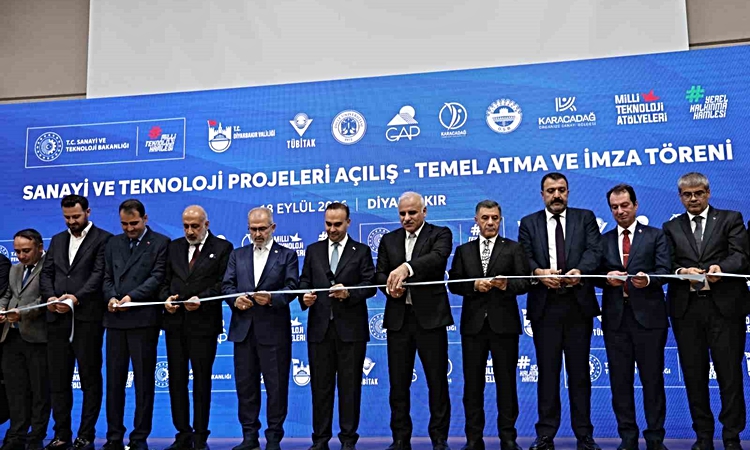 Sıcak Gündem: Bakan Kacır, sanayi ve teknoloji projeleri temel atma törenine katıldı | İşte Tüm Ayrıntılar
