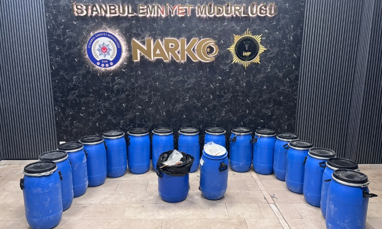 Sıcak Gündem: Bayrampaşa’da düzenlenen operasyonda 486 kilo 450 gram uyuşturucu madde ele geçirildi