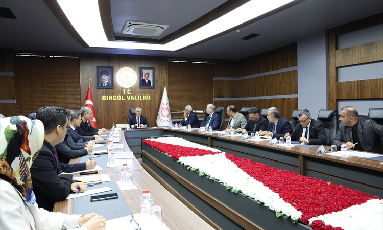 Sıcak Gündem: Bingöl'de İl İstihdam Kurulu, Vali Çelik başkanlığında İŞKUR sunumunu dinledi