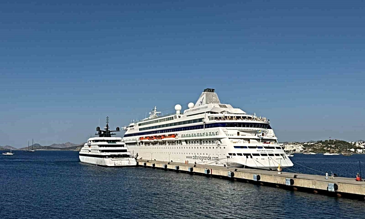 Sıcak Gündem: Bodrum Limanı’nda kruvaziyer hareketi - Son Dakika Bilgileri