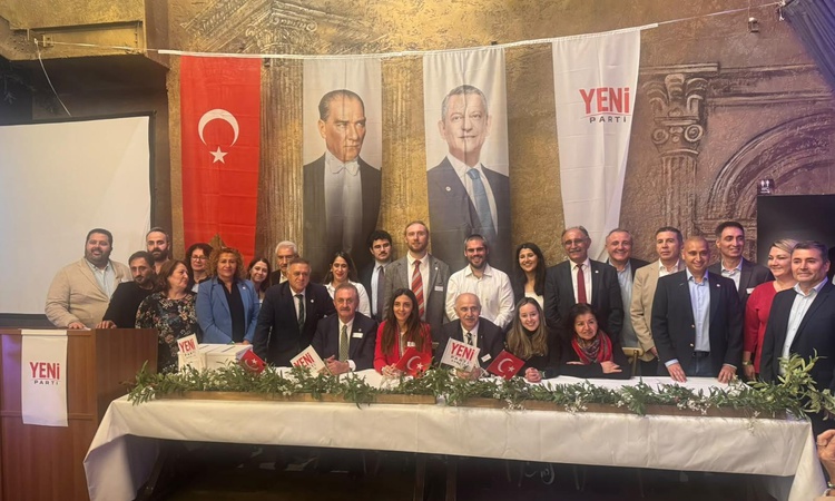 Sıcak Gündem: Cem Güney Torun, YENİ Parti Berlin Birliği başkanlığına 141 oyla seçildi