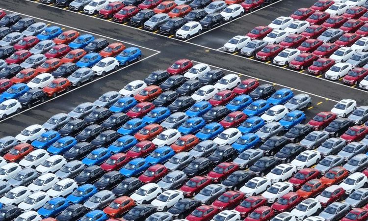 Sıcak Gündem: Çin'de 4,3 Milyon Aracı Kapsayan Tarihi Geri Çağırma: Gömme Kapı Kolları Güvenlik Riskine Yol Aç