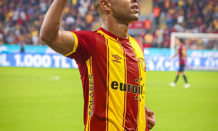 Sıcak Gündem: CSKA Moskova'ya transferi askıya alınan Juan Silva, Göztepe'de 6 maçta 4 gol attı: Gelişmeler Ta