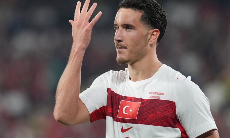 Sıcak Gündem: Deniz Gül, Galatasaray için kararını verdi - Son Dakika Bilgileri