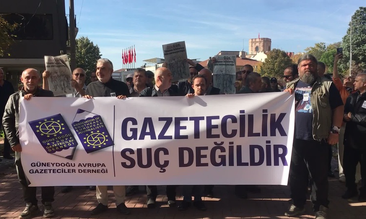 Sıcak Gündem: Edirne'de gazeteciler 'Sansür'e Hayır, Habere Özgürlük' eylemiyle yürüdü - Son Dakika Bilgileri