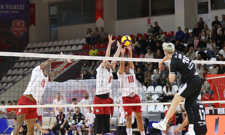 Sıcak Gündem: Efeler Ligi'nde Gebze Belediyespor, deplasmanda AKEDAŞ Onikişubat'ı 3-1 yendi