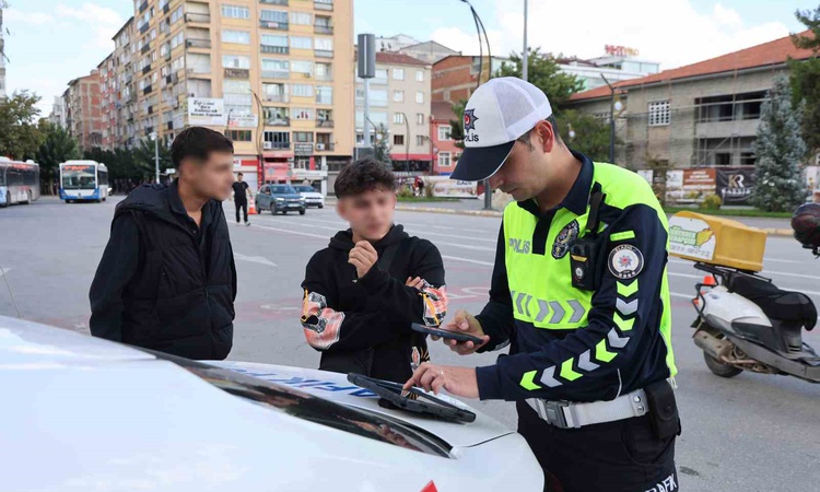Sıcak Gündem: Elazığ'da artan motosiklet kazaları sonrası sürücüler tek tek denetlendi | İşte Tüm Ayrıntılar