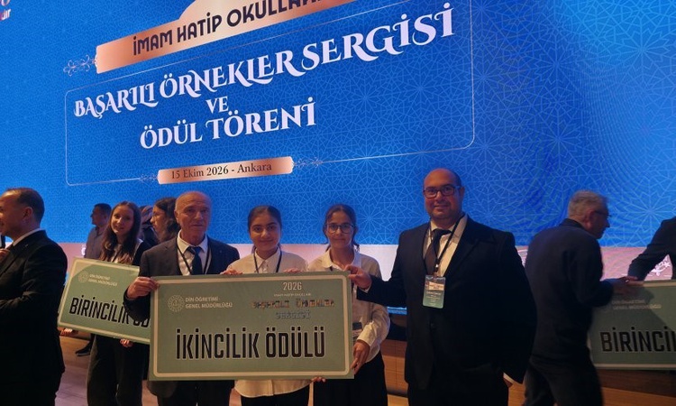 Sıcak Gündem: Eskişehir Kazım Karabekir İmam Hatip Ortaokulu OKU projesiyle Türkiye ikincisi oldu