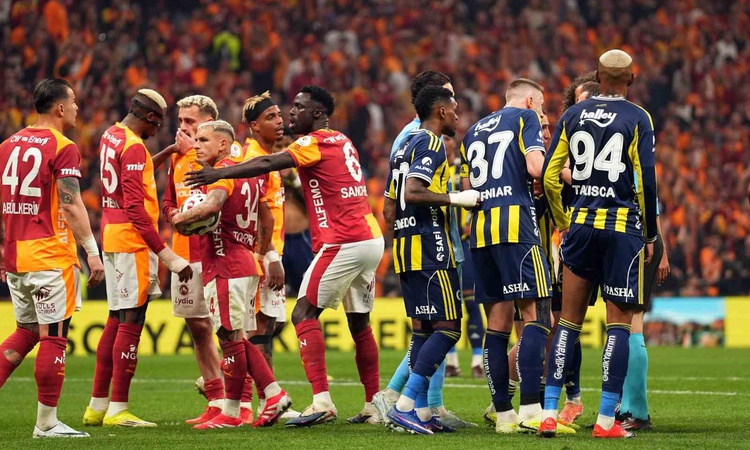 Sıcak Gündem: Fenerbahçe, Galatasaray derbisinde kazanıp 3 puanlık farkı kapatmayı hedefliyor | İşte Tüm Ayrın