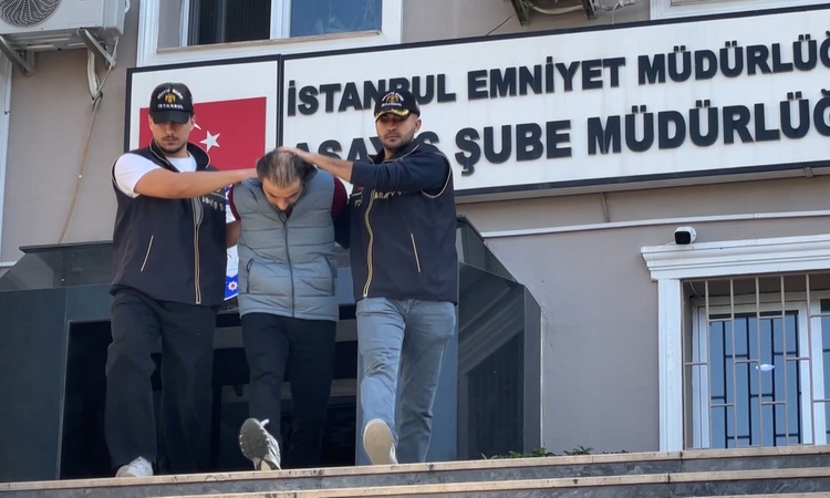 Sıcak Gündem: İki çocuğa cinsel istismardan 6 yıl ceza alan Ömer G. Büyükçekmece'de yakalandı | İşte Tüm Ayrın