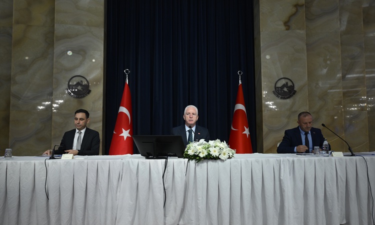 Sıcak Gündem: İstanbul İl Koordinasyon Kurulu Vali Gül başkanlığında toplandı: Gelişmeler Takip Ediliyor