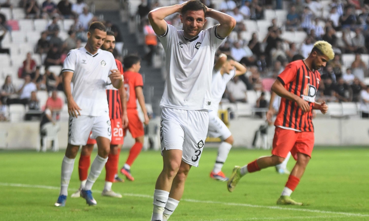 Sıcak Gündem: İzmir futbolu alarm verdi - Son Dakika Bilgileri