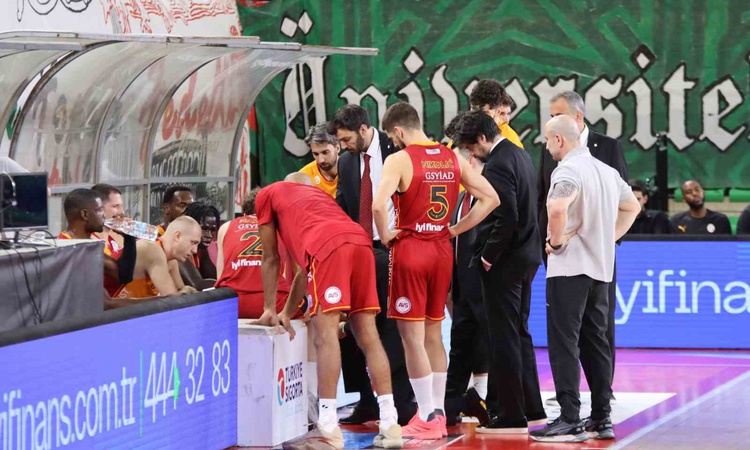 Sıcak Gündem: Karşıyaka, Basketbol Süper Ligi'nde Galatasaray'ı uzatmalarda 78-71 yendi. - Son Dakika Bilgiler