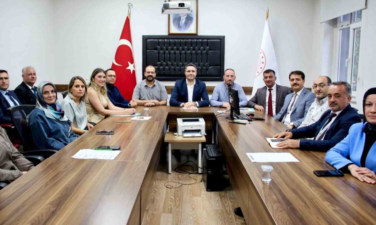 Sıcak Gündem: Kayseri Devlet Hastanesi’nde SDS Merkezi İl Değerlendirmesi gerçekleştirildi: Gelişmeler Takip E