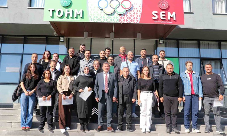 Sıcak Gündem: Kayseri Gençlik ve Spor İl Müdürlüğü personeli AFAD ile altı eğitimi tamamladı