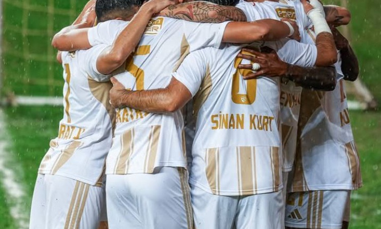 Sıcak Gündem: Kayserispor, Antalyaspor'u 4-0 yenerek liderliğini korudu, 22 golle en golcü oldu - Son Dakika B