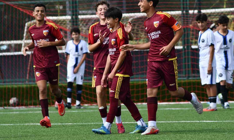 Sıcak Gündem: Kayserispor U14, Mersin Terspor'u 3-1 yenerek haftayı galibiyetle kapattı: Gelişmeler Takip Edil