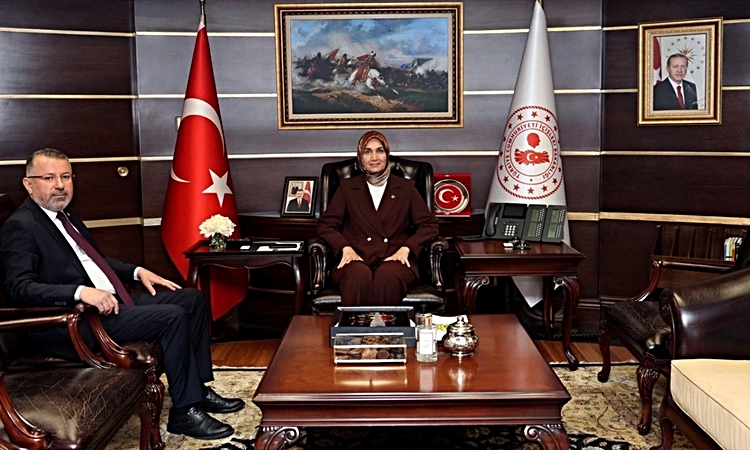 Sıcak Gündem: KBÜ Rektörü Kırışık'tan İçişleri Bakan Yardımcısı Yiğitbaşı'na ziyaret | İşte Tüm Ayrıntılar