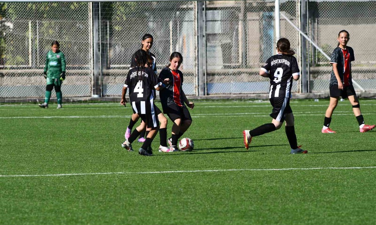 Sıcak Gündem: Kılıçaslan Yıldızspor, Bişekspor'u U15 Kızlar Gelişim Ligi'nde 7-3 mağlup etti