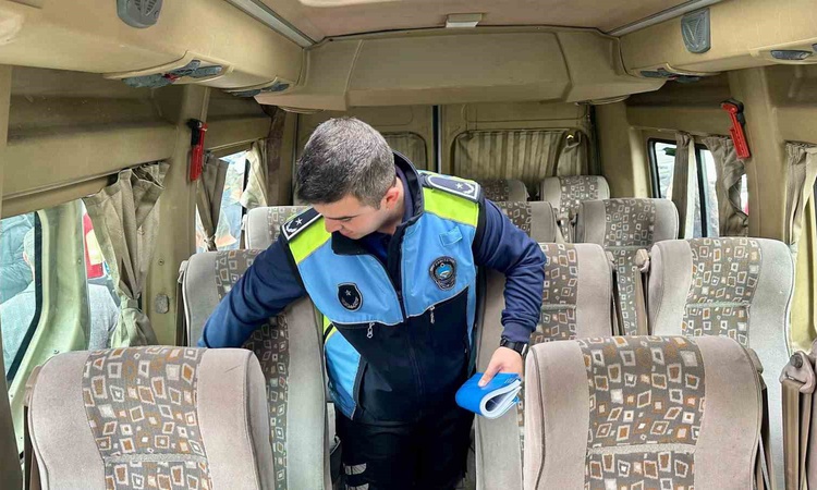 Sıcak Gündem: Kırklareli'nde öğrenci servisleri zabıta ve emniyet ekiplerince denetlendi - Son Dakika Bilgiler