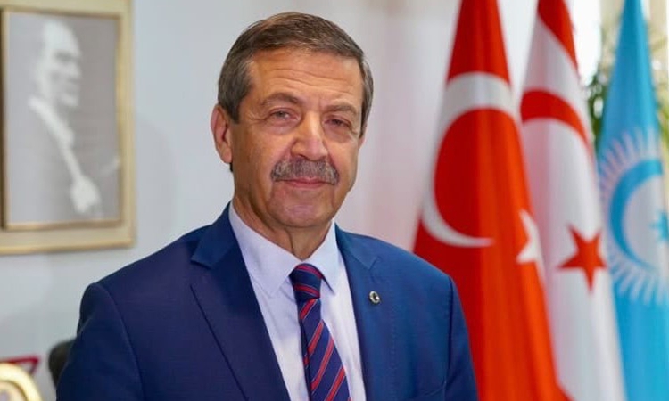 Sıcak Gündem: KKTC Dışişleri Bakanı Ertuğruloğlu: "Kıbrıs Türk halkının geleceğinin yegane zemini, egemen eşit