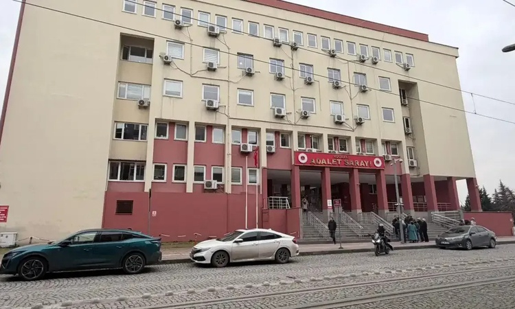 Sıcak Gündem: Kocaeli'de MESEM soruşturmasının 3'üncü dalgasında 62 şüpheli yakalanarak gözaltına sevk edildi: