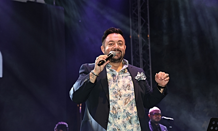 Sıcak Gündem: Kula'nın kurtuluşunun 104. yılı dolayısıyla konser düzenlendi