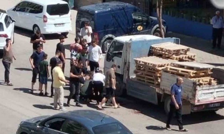 Sıcak Gündem: Kuzenini bıçaklayarak öldüren sanığın yargılanmasına devam edildi: Gelişmeler Takip Ediliyor