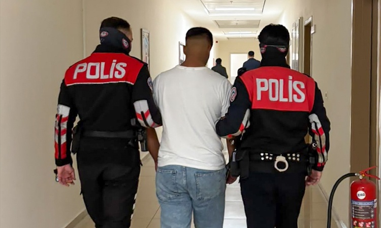 Sıcak Gündem: Manisa'da 152 yıl 5 ay hapis cezasıyla aranan firari hükümlü yakalandı ve Merak Edilenler
