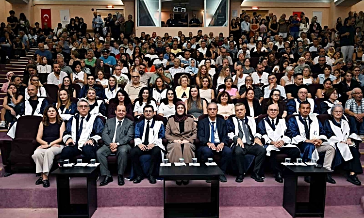 Sıcak Gündem: Manisa CBÜ Tıp Fakültesinde beyaz önlük heyecanı | İşte Tüm Ayrıntılar