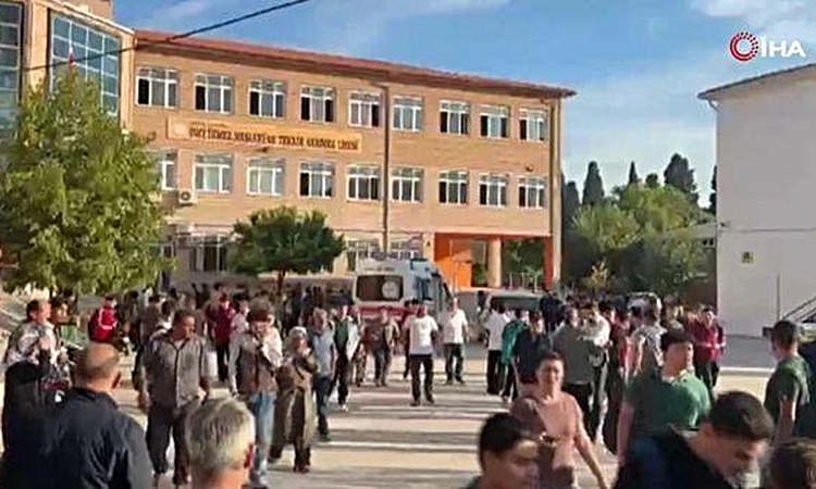 Sıcak Gündem: Manisa Turgutlu'da okula kim saldırdı, kimliği resmen duyuruldu mı? - Son Dakika Bilgileri