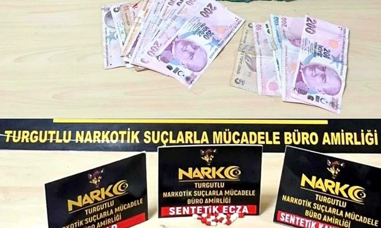 Sıcak Gündem: Manisa Turgutlu'da operasyonda 3 şüpheli yakalanarak gözaltına sevk edildi, 1744 içimlik madde b