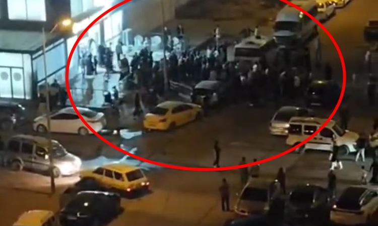 Sıcak Gündem: Mardin Kızıltepe'de nişan töreninde gelin ve damat tarafı birbirine sandalye fırlattı - Son Daki