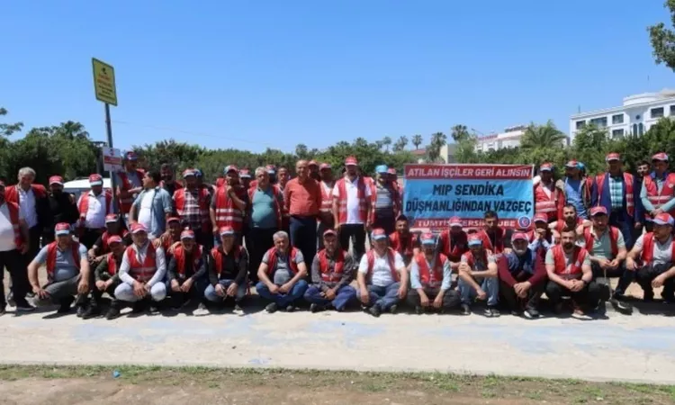 Sıcak Gündem: Mersin Limanı’nda sendikalı işçiler işlerine dönmek için eylemde