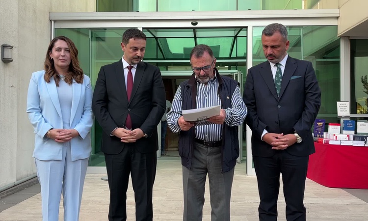 Sıcak Gündem: Muğla Barosu başkanlık seçimini Levent Akgün 793 oyla yeniden kazandı - Son Dakika Bilgileri