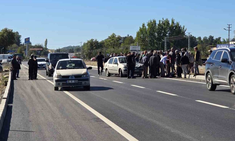 Sıcak Gündem: Muğla Seydikemer'de otomobilin çarptığı 77 yaşındaki Şükrü Uslu yaşamını yitirdi: Gelişmeler Tak