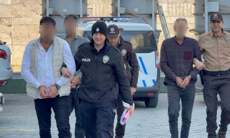 Sıcak Gündem: Samsun İlkadım'da 3 polis yaralandı, 3 şüpheli adli kontrolle serbest kaldı - Son Dakika Bilgile