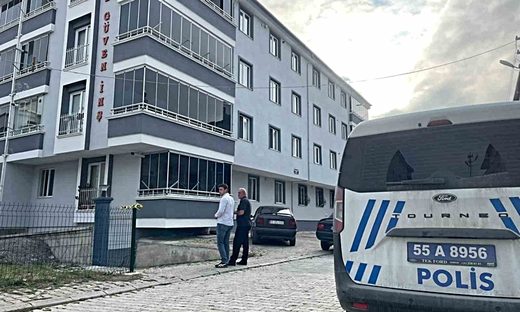 Sıcak Gündem: Samsun Kavak'ta 49 yaşındaki şahıs, silah sesi sonrası evinde ölü bulundu