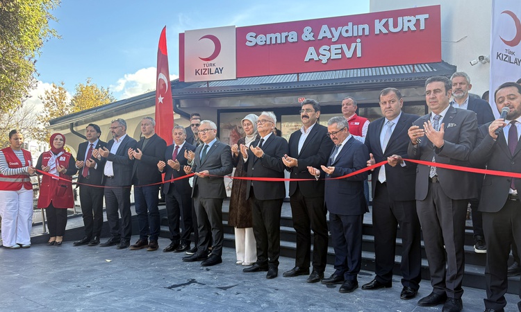Sıcak Gündem: Sivas'ta Türk Kızılay aşevi açıldı, günlük 500 kişiye yemek dağıtılması planlanıyor ve Merak Edi