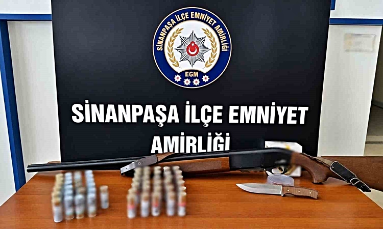 Sıcak Gündem: Sosyal medyadan silah ve mühimmat paylaşımı yapınca yakalanarak gözaltına sevk edildi - Son Daki