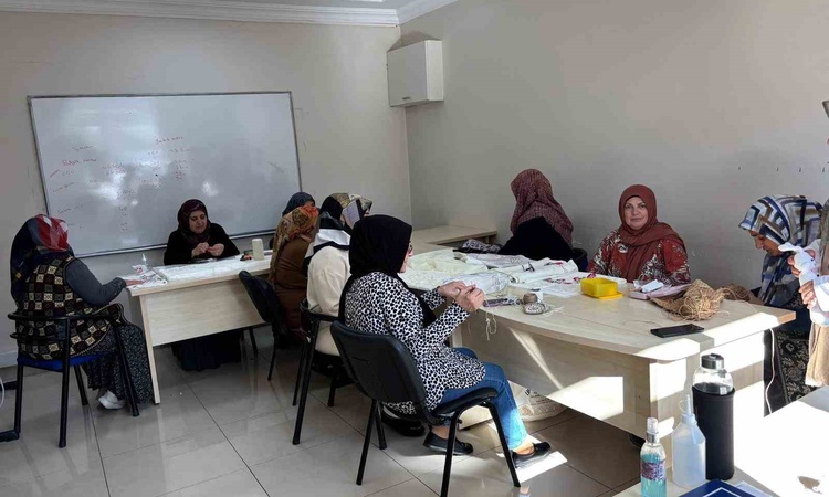 Sıcak Gündem: Tercan Halk Eğitim Merkezi'nde 112 kursiyer kurslara devam ediyor ve Merak Edilenler