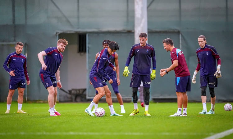 Sıcak Gündem: Trabzonspor, Süper Lig'in 8. haftasında Beşiktaş mesaisine Thomas Reis ile resmen start aldı: Ge