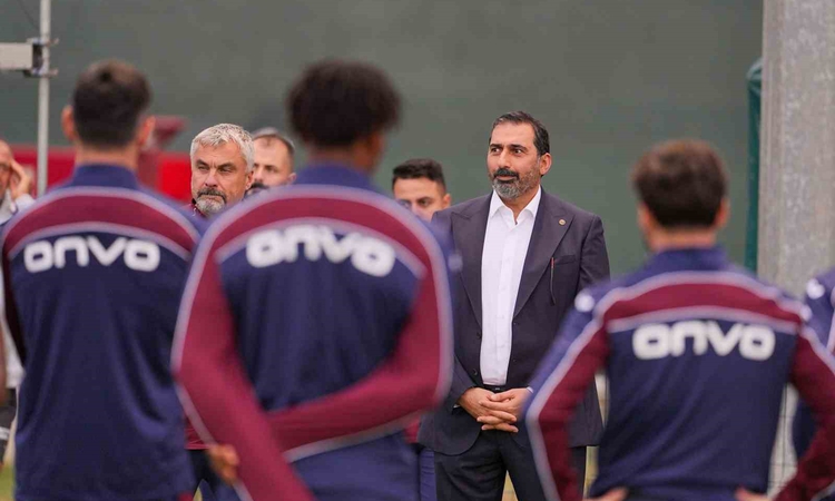 Sıcak Gündem: Trabzonspor, Thomas Reis yönetiminde çalıştı ve Merak Edilenler