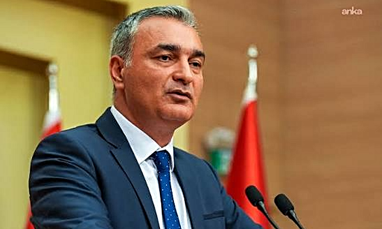 Sıcak Gündem: Turgutlu'da lise yakınındaki saldırıda 8 kişi yaralandı, CHP'li Sarı tepki gösterdi