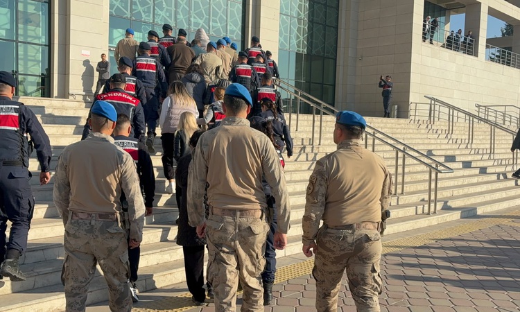Sıcak Gündem: Yahşihan Belediyesi soruşturmasında 2'nci dalgada 9 şüpheli adliyeye sevk edildi - Son Dakika Bi
