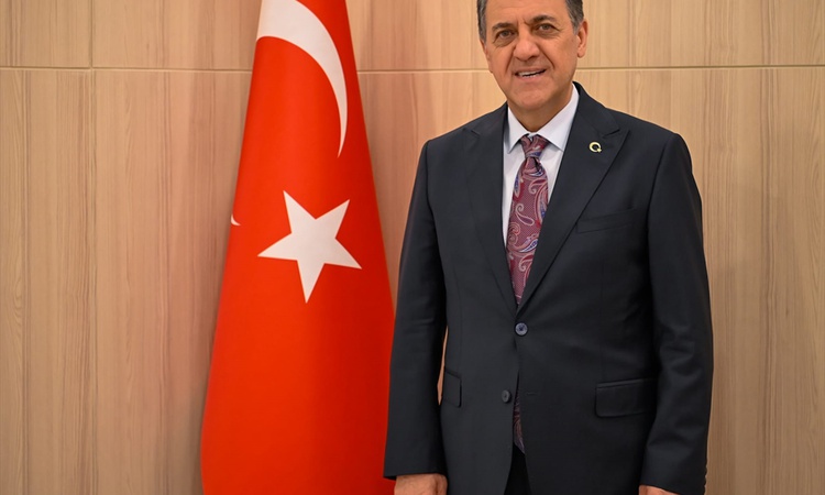 Sıcak Gündem: Yalova Valisi Usta’dan Muhtarlar Günü mesajı: Gelişmeler Takip Ediliyor